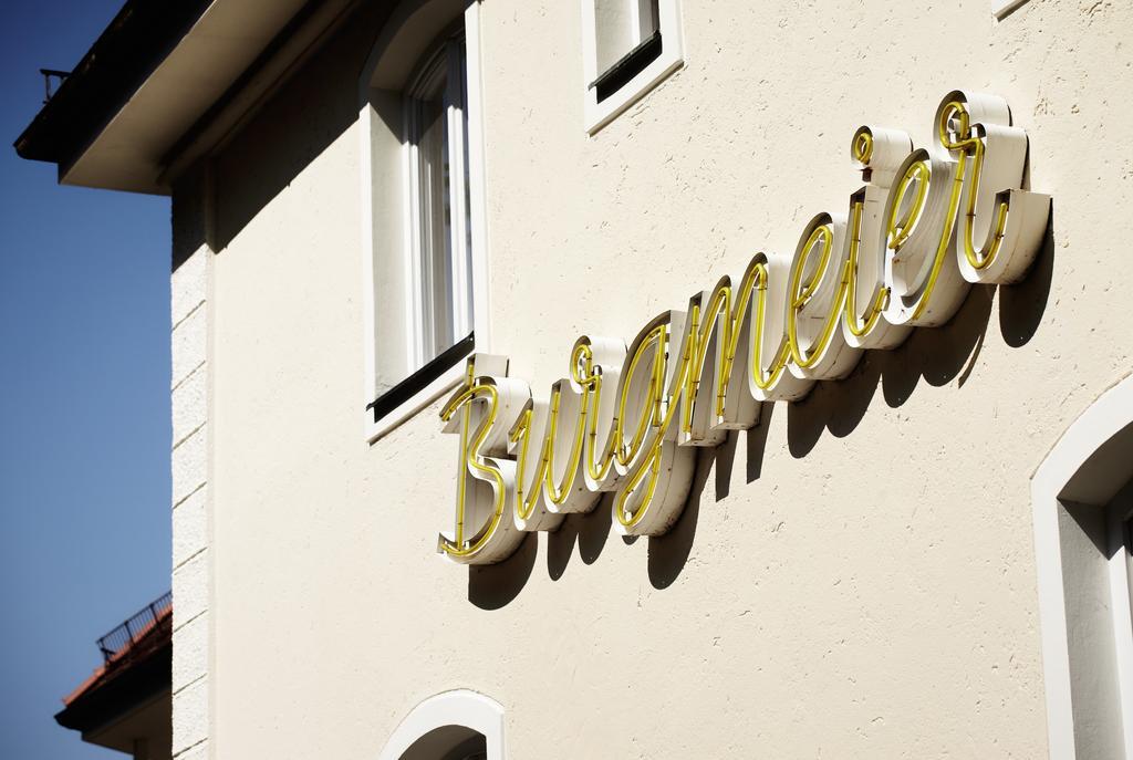 Hotel Burgmeier Дахау Экстерьер фото